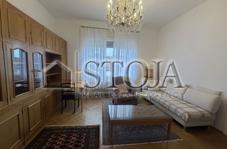 Lokacija: Ljubljana mesto, Center, Center