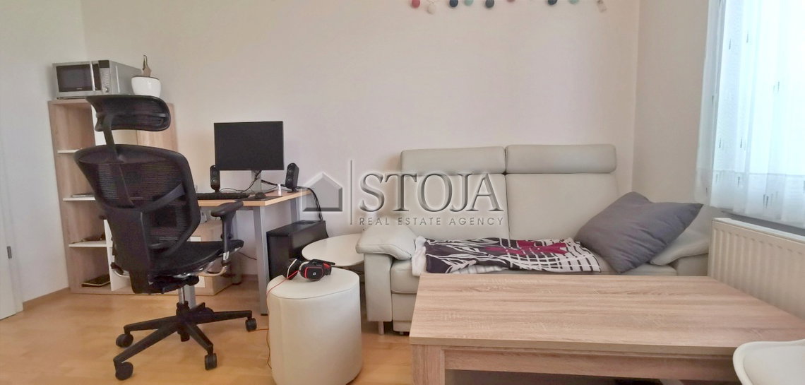 Location: Ljubljana mesto, Moste-Polje, Zelena jama