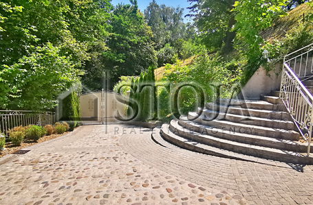 Lokacija: Ljubljana mesto, Center, Center