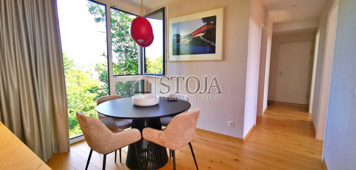 Lokacija: Ljubljana mesto, Vič-Rudnik, Trnovo