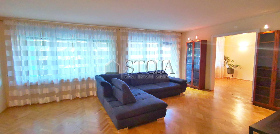 Lokacija: Ljubljana mesto, Center, Center