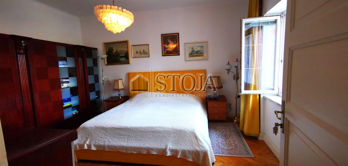 Lokacija: Ljubljana mesto, Bežigrad, Bežigrad