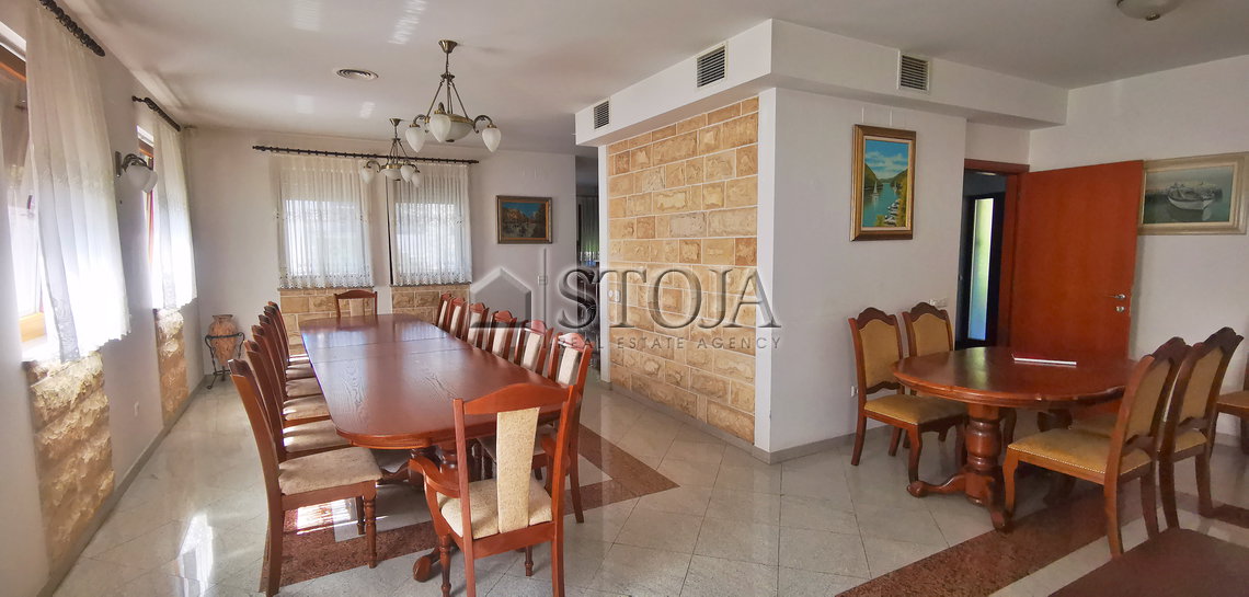 Lokacija: Ljubljana mesto, Bežigrad, Bežigrad