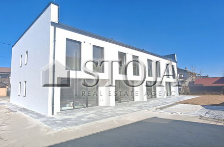 Location: Ljubljana City, Moste-Polje, Novo Polje