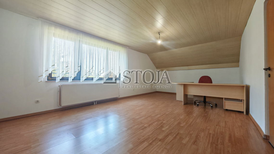 Location: Ljubljana Surroundings, Medvode, Seničica