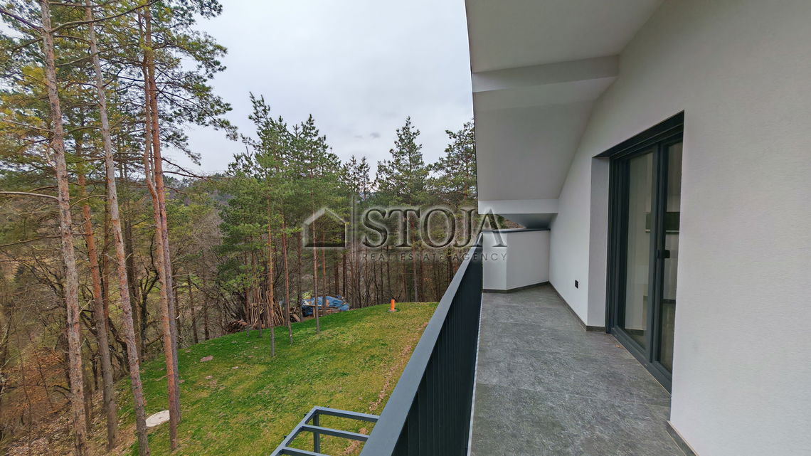 Location: Ljubljana City, Moste-Polje, Besnica