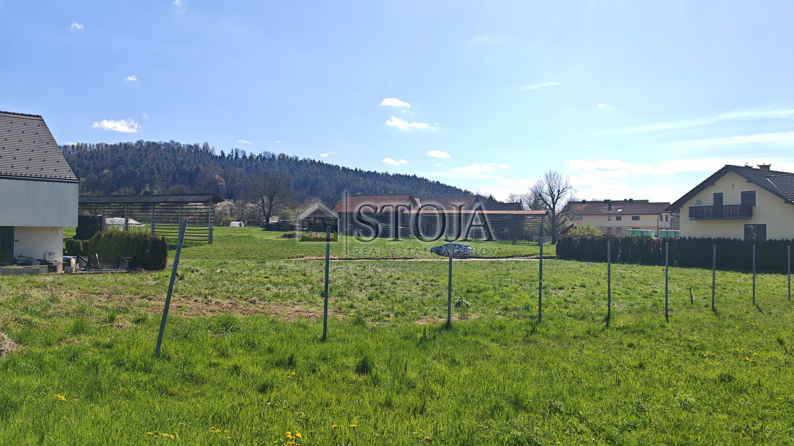 Lokacija: Ljubljana mesto, Moste-Polje, Sostro