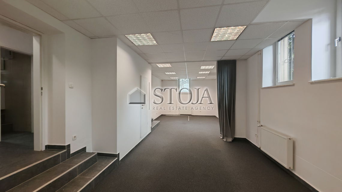 Lokacija: Ljubljana mesto, Šiška, Šiška