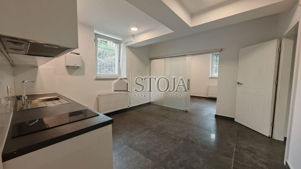 Lokacija: Ljubljana mesto, Šiška, Šiška