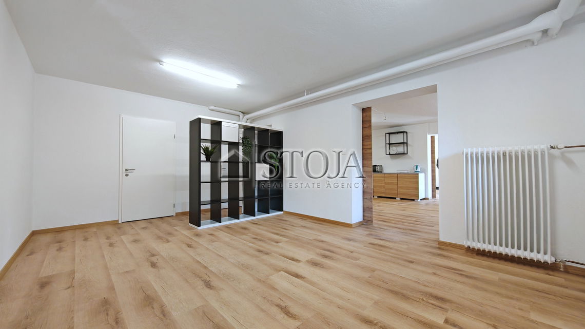 Location: Ljubljana City, Šiška, Pržan