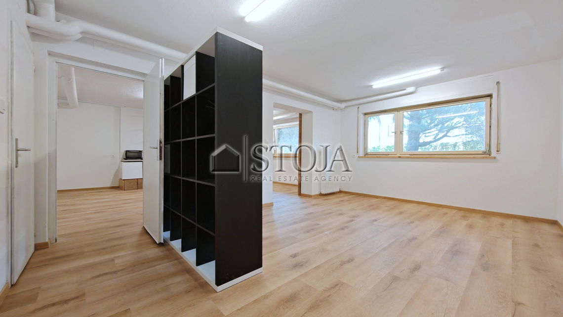 Location: Ljubljana City, Šiška, Pržan