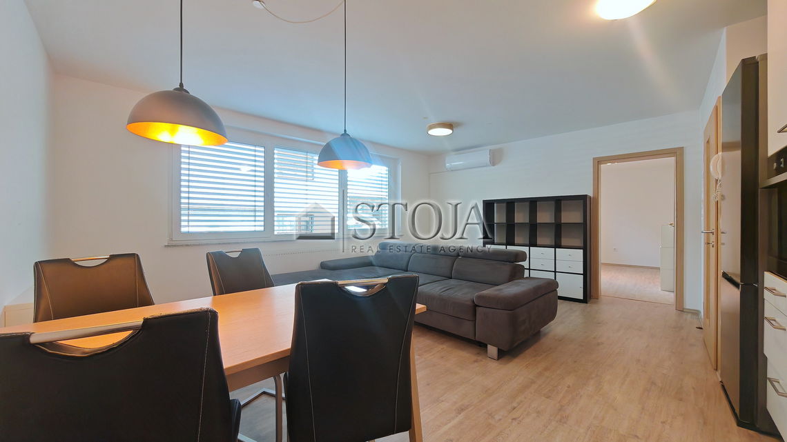 Location: Ljubljana City, Šiška, Zg. Šiška