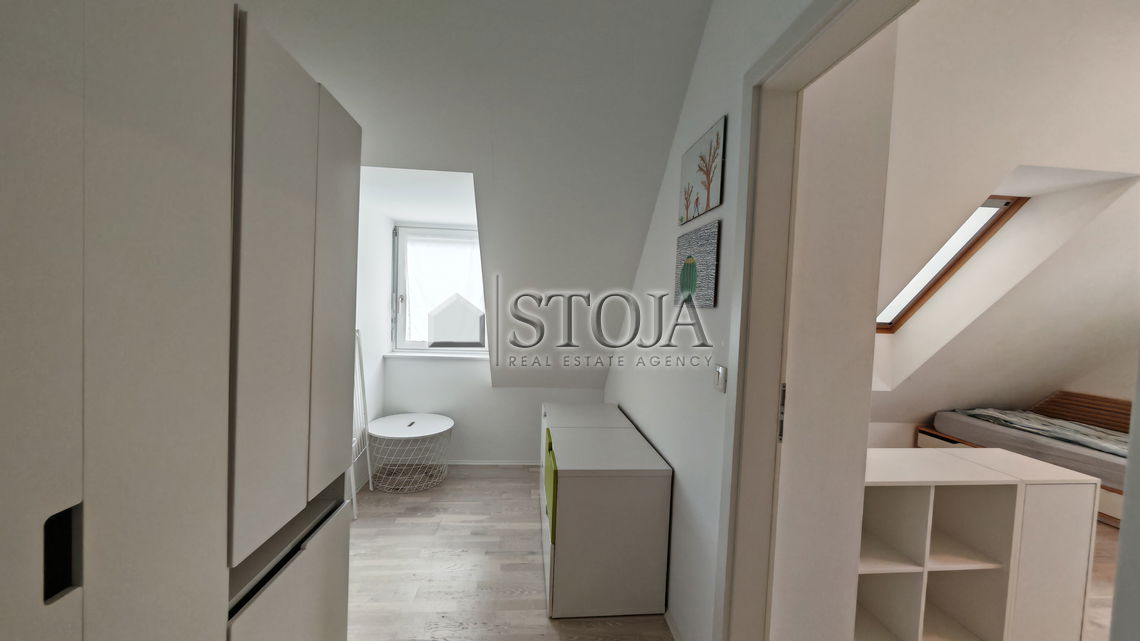 Location: Ljubljana City, Vič-Rudnik, Trnovo