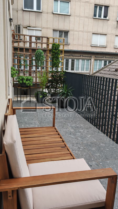 Lokacija: Ljubljana mesto, Center, Center