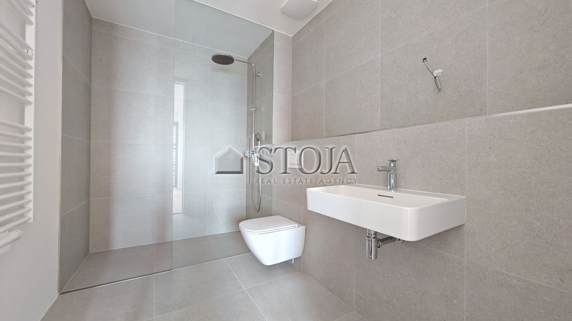 Lokacija: Ljubljana mesto, Šiška, Zg. Šiška