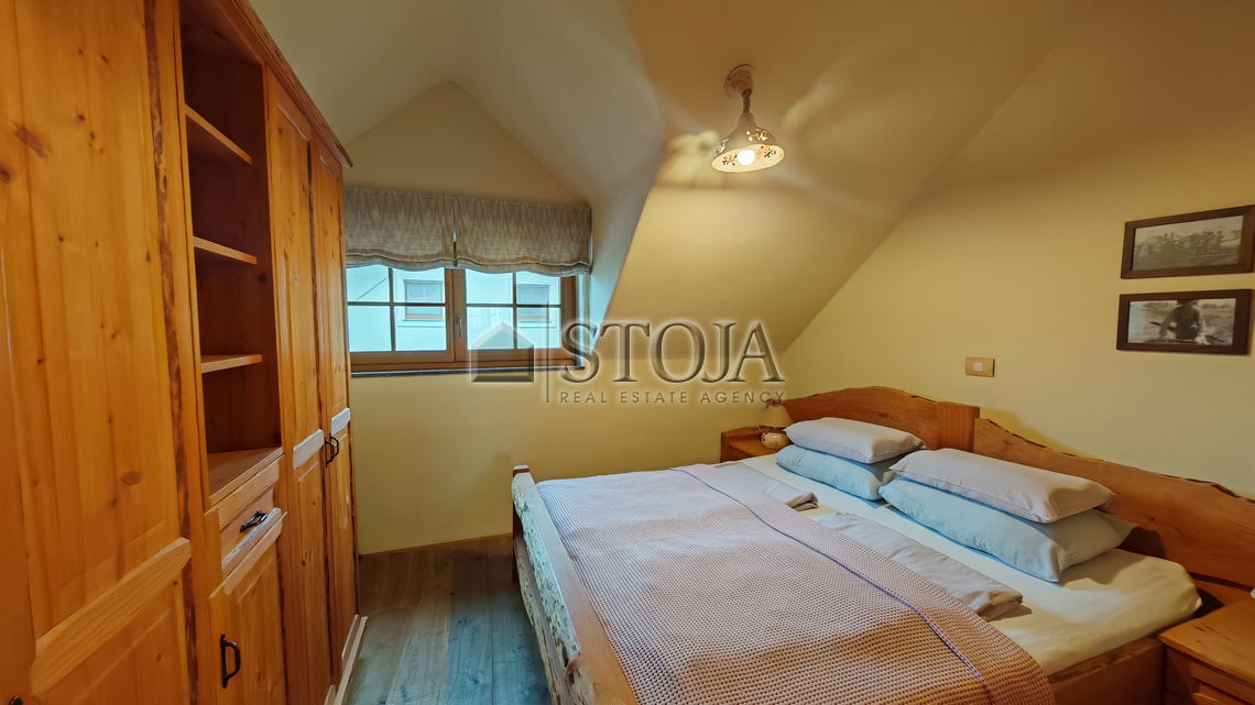 Lokacija: Ljubljana mesto, Vič-Rudnik, Črna vas