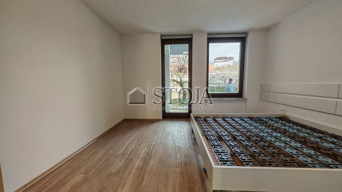 Location: Ljubljana City, Šiška, Šmartno pod Šmarno goro