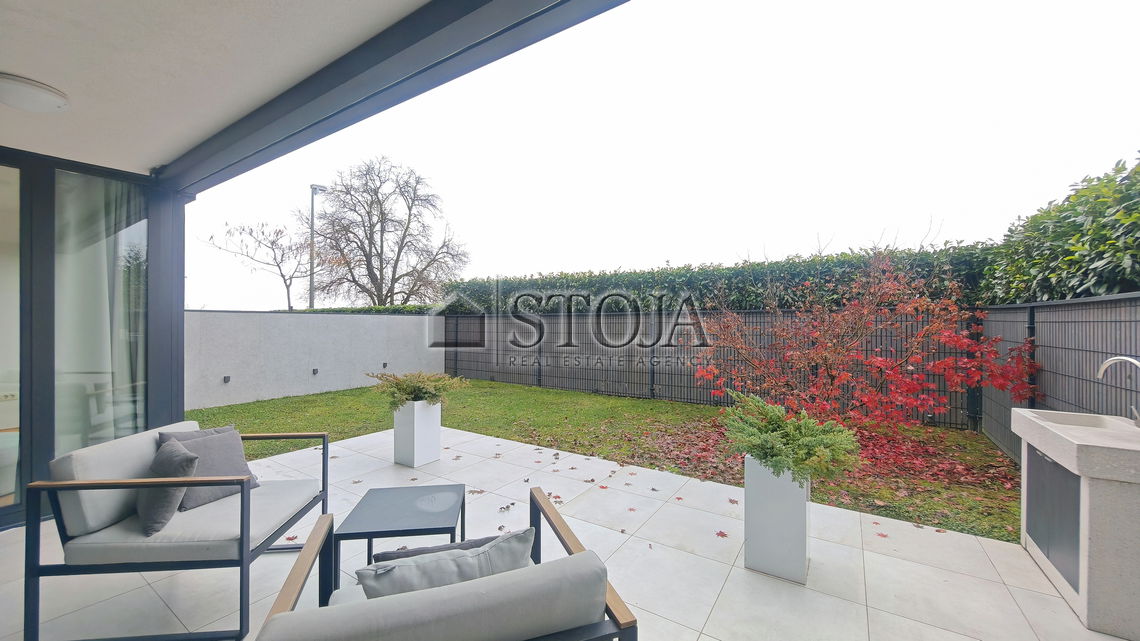 Location: Ljubljana City, Šiška, Podutik