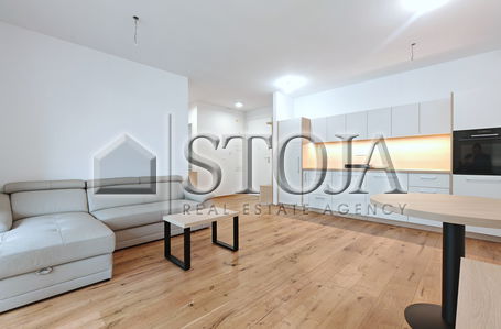 Lokacija: Ljubljana mesto, Center, Vodmat