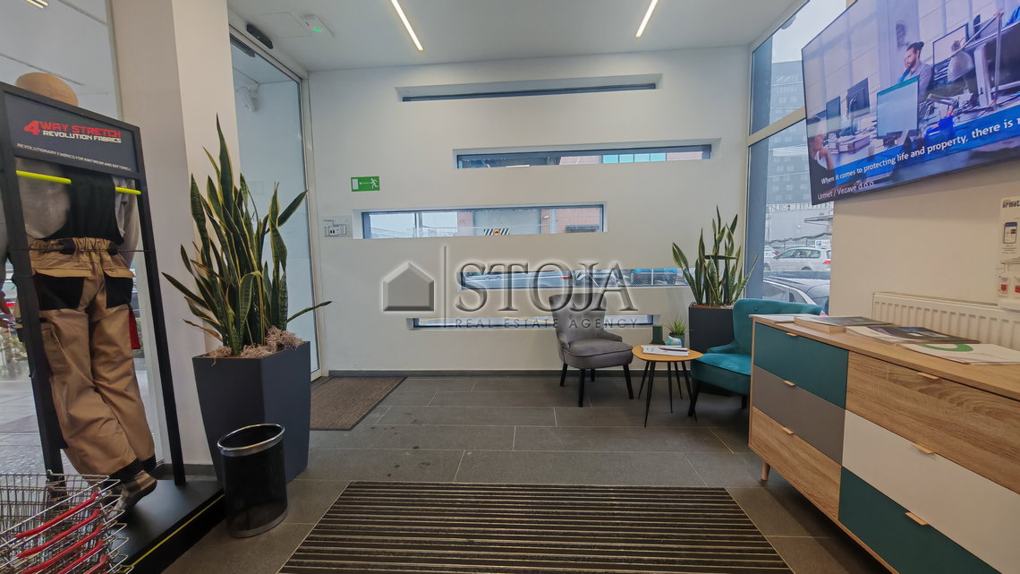 Location: Ljubljana mesto, Moste-Polje, BTC