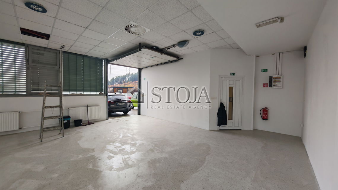 Lokacija: Ljubljana okolica, Trzin, Trzin