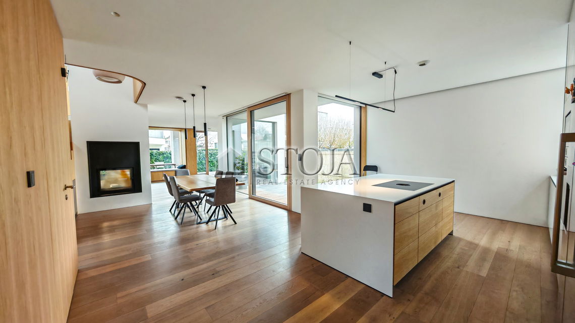 Lokacija: Ljubljana mesto, Vič-Rudnik, Rudnik