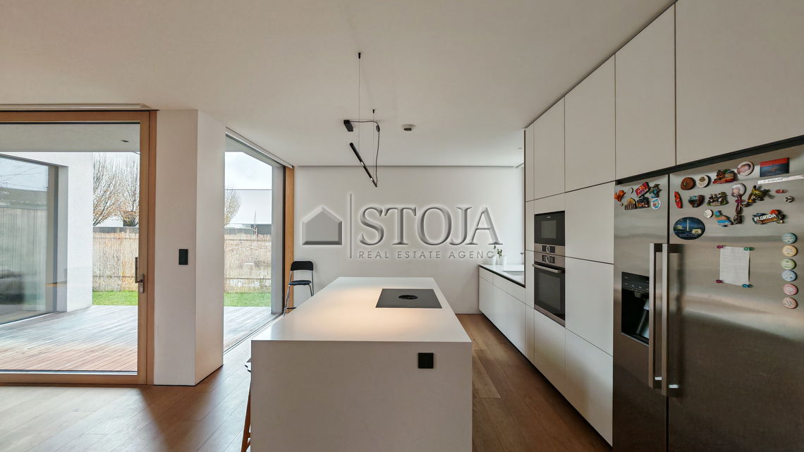 Lokacija: Ljubljana mesto, Vič-Rudnik, Rudnik