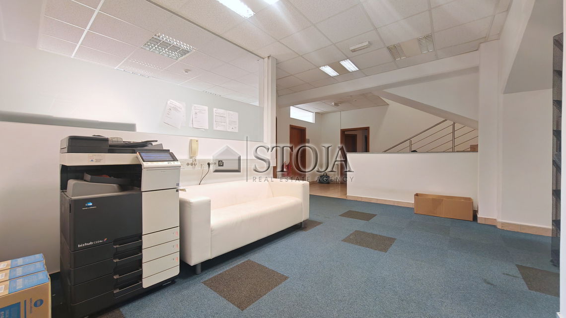 Location: Ljubljana City, Bežigrad, Bežigrad