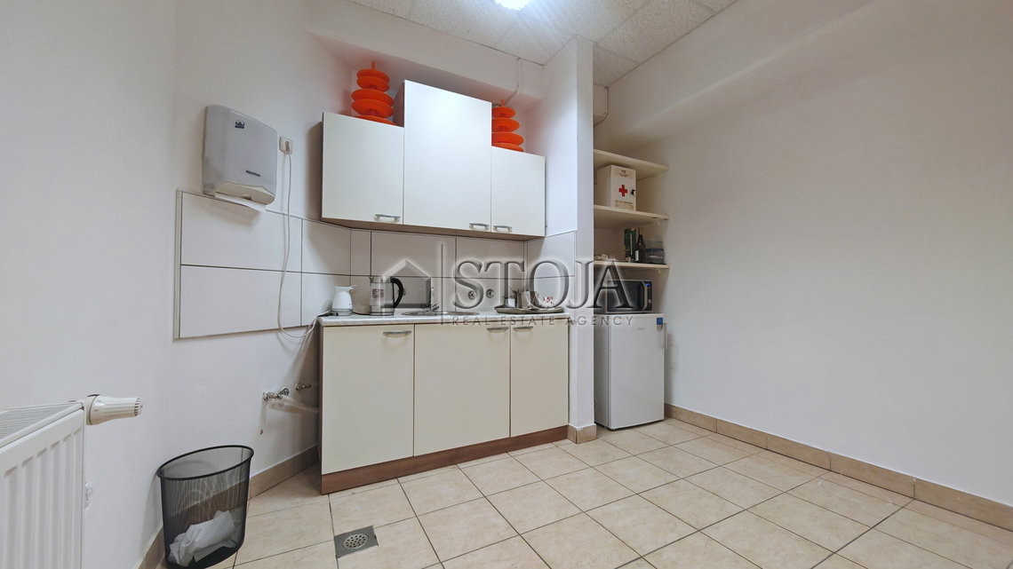 Lokacija: Ljubljana okolica, Trzin, Trzin