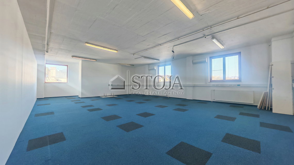 Lokacija: Ljubljana okolica, Trzin, Trzin