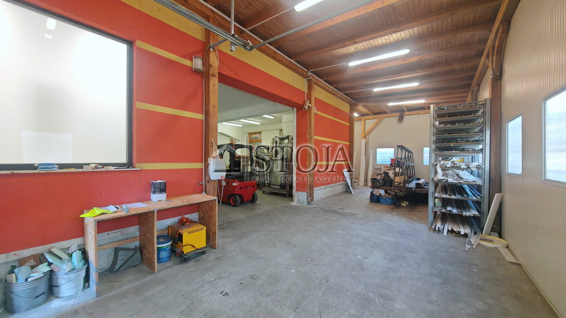 Lokacija: Ljubljana okolica, Trzin, Trzin