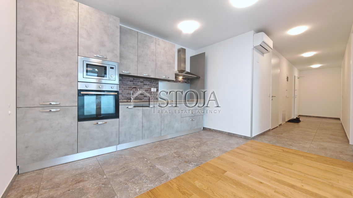 Location: Ljubljana City, Bežigrad, Bežigrad