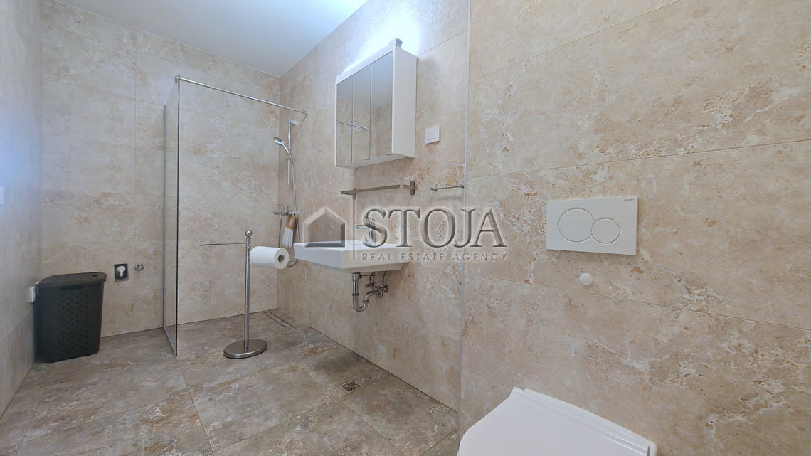 Location: Ljubljana City, Bežigrad, Bežigrad