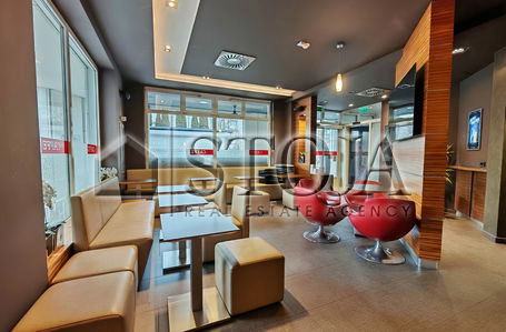 Location: Gorenjska, Kranj, Center