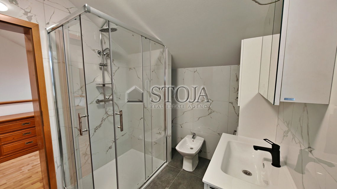 Location: Ljubljana City, Bežigrad, Bežigrad