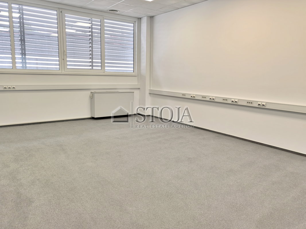 Lokacija: Ljubljana okolica, Trzin, Trzin