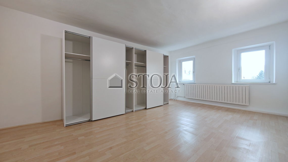 Location: Ljubljana City, Moste-Polje, Polje