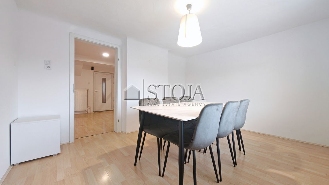 Location: Ljubljana City, Moste-Polje, Polje