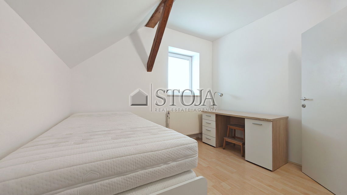 Location: Ljubljana City, Moste-Polje, Polje