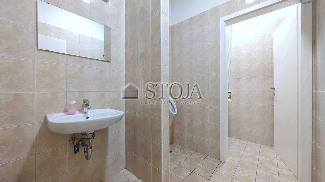 Lokacija: Ljubljana mesto, Vič-Rudnik, Vič