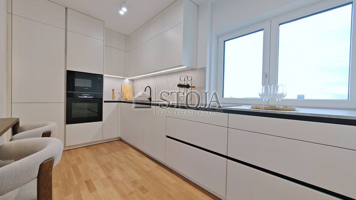 Lokacija: Ljubljana mesto, Bežigrad, Ježica