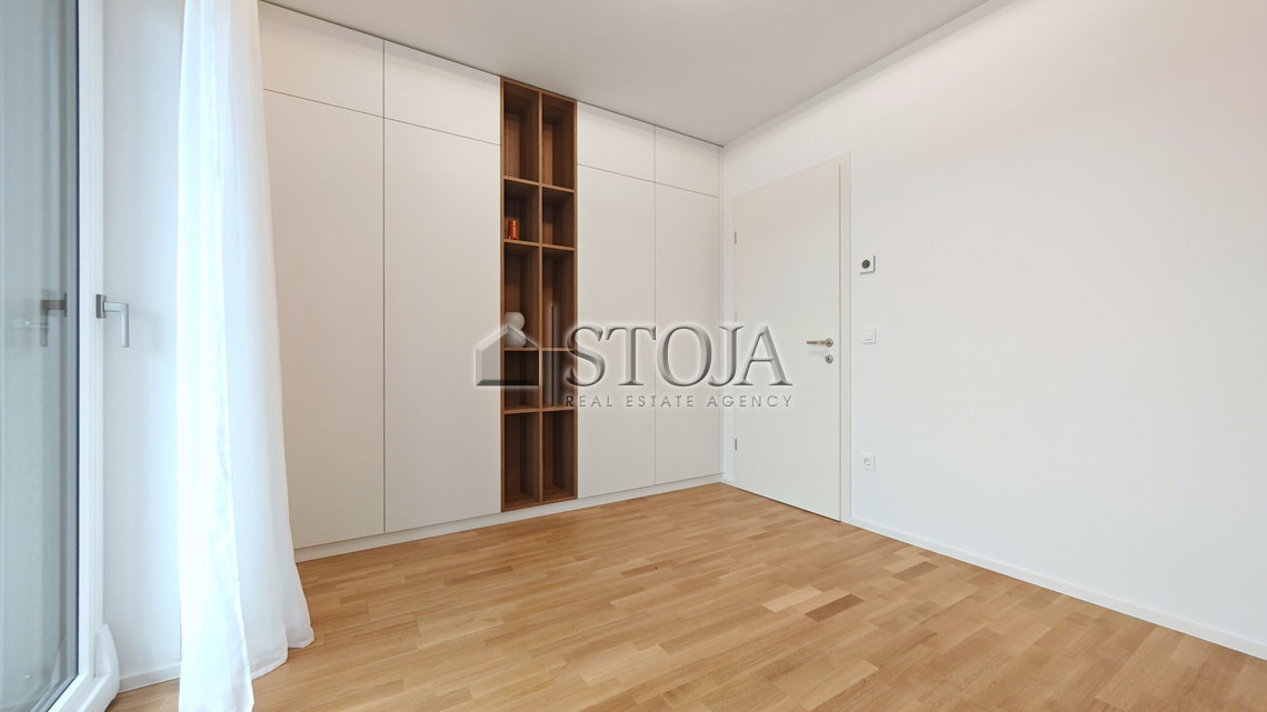 Lokacija: Ljubljana mesto, Bežigrad, Ježica