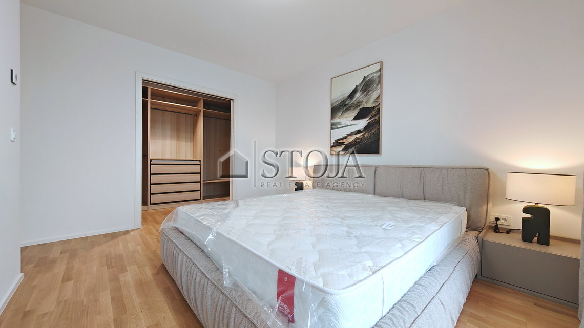 Lokacija: Ljubljana mesto, Bežigrad, Ježica