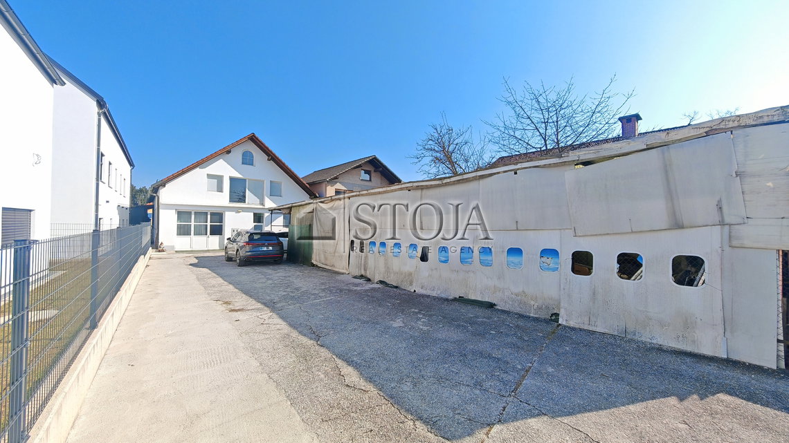 Location: Ljubljana mesto, Bežigrad, Stožice