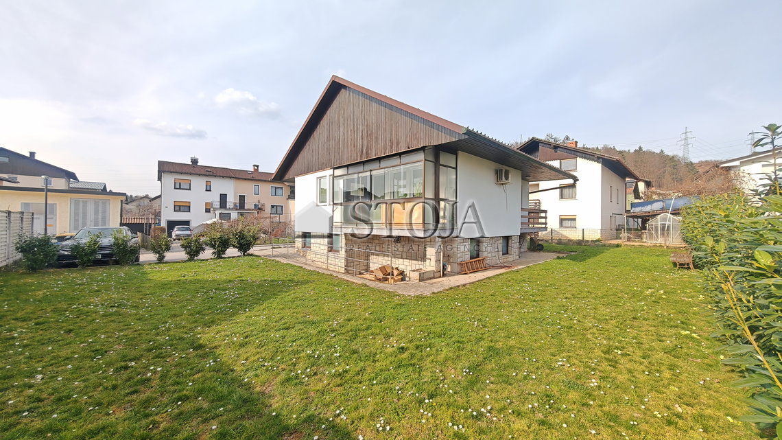 Location: Ljubljana mesto, Bežigrad, Črnuče