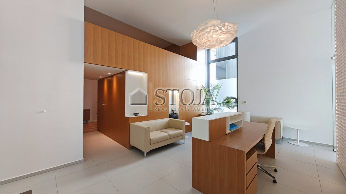 Lokacija: Ljubljana mesto, Vič-Rudnik, Brdo