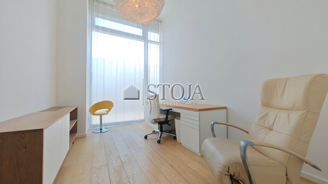 Lokacija: Ljubljana mesto, Vič-Rudnik, Brdo