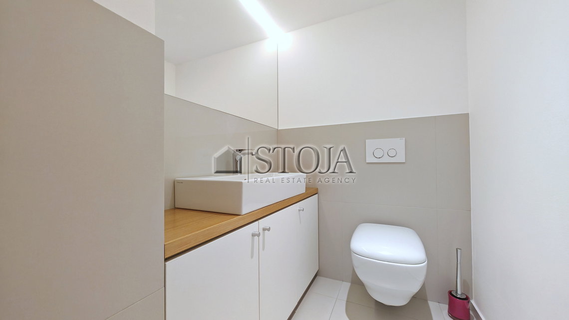 Location: Ljubljana mesto, Vič-Rudnik, Brdo