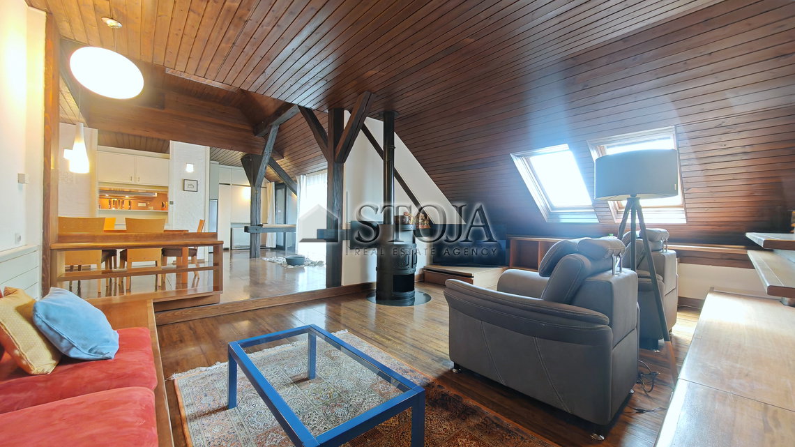 Lokacija: Ljubljana mesto, Center, Center