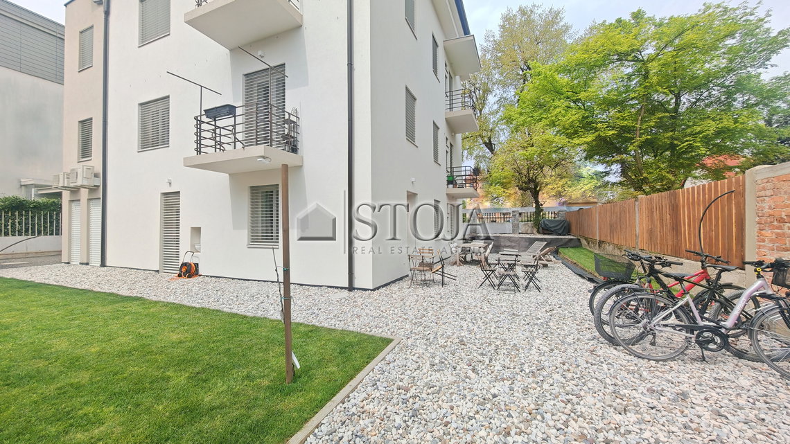 Location: Ljubljana mesto, Vič-Rudnik, Kolezija